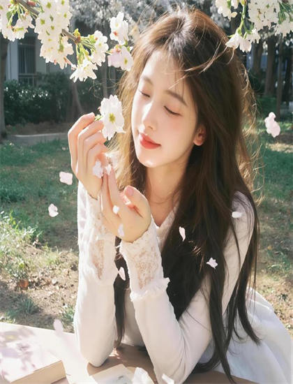 在线播放：孤芳不自赏娱乐指数：观赏性与娱乐价值综合独特评价