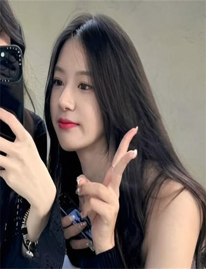 精品婷婷乱码久久久久久日日_一一向前冲在线观看_女人私密肥大图片